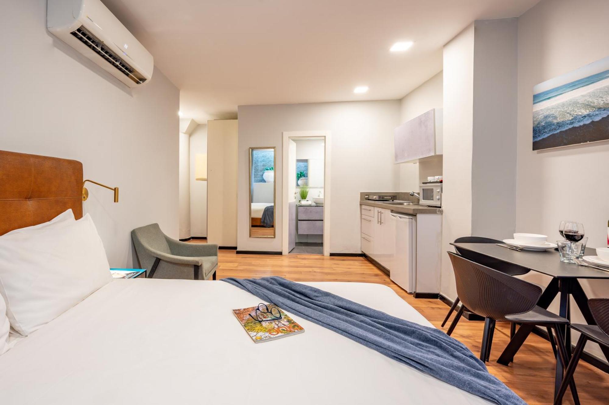 7 Smart Beach Hotels In Tel Aviv City-Centre Worth Booking