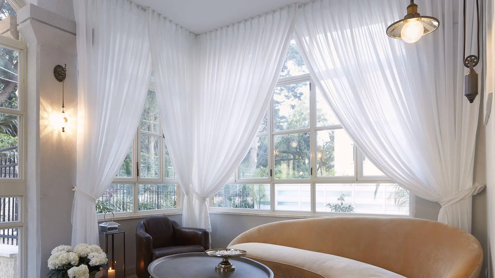 8 Smart Central Hotels in Israel Worth Booking