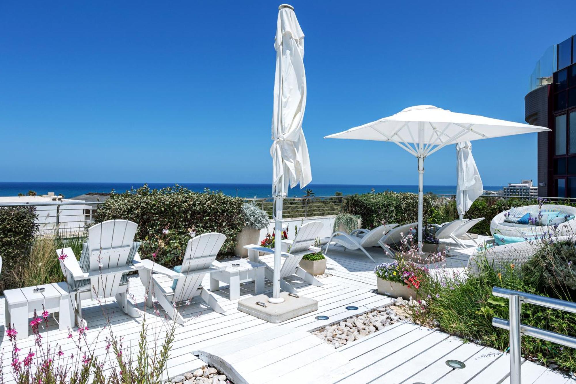 15 Smart Resort Hotels in Tel Aviv Promenade Worth Booking